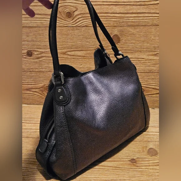 Coach Pebbled Leather Shoulder Bag – Grey Three Pocket - Picture 8 of 13